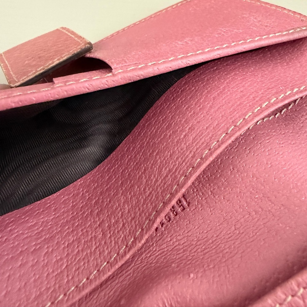 Gucci Wallet - Picture 14 of 16